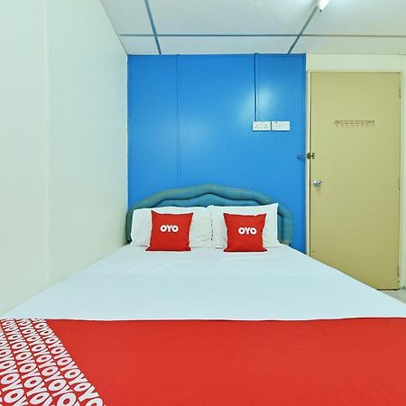 SPOT ON 90472 Hotel Heritage Malacca Buitenkant foto