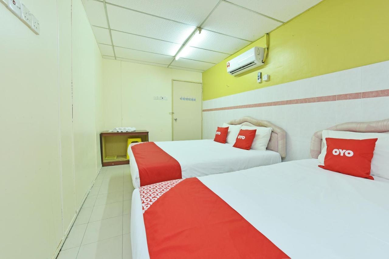 SPOT ON 90472 Hotel Heritage Malacca Buitenkant foto
