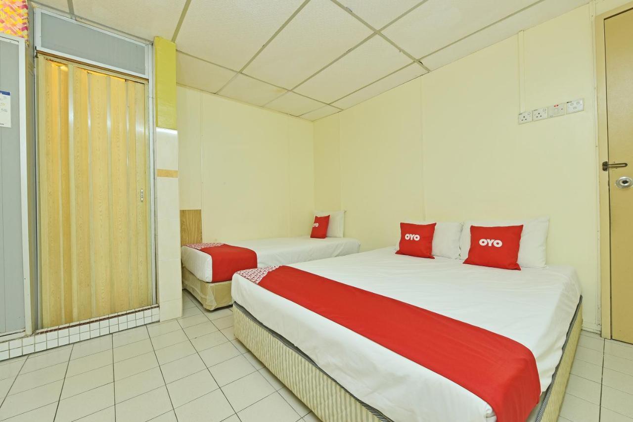 SPOT ON 90472 Hotel Heritage Malacca Buitenkant foto