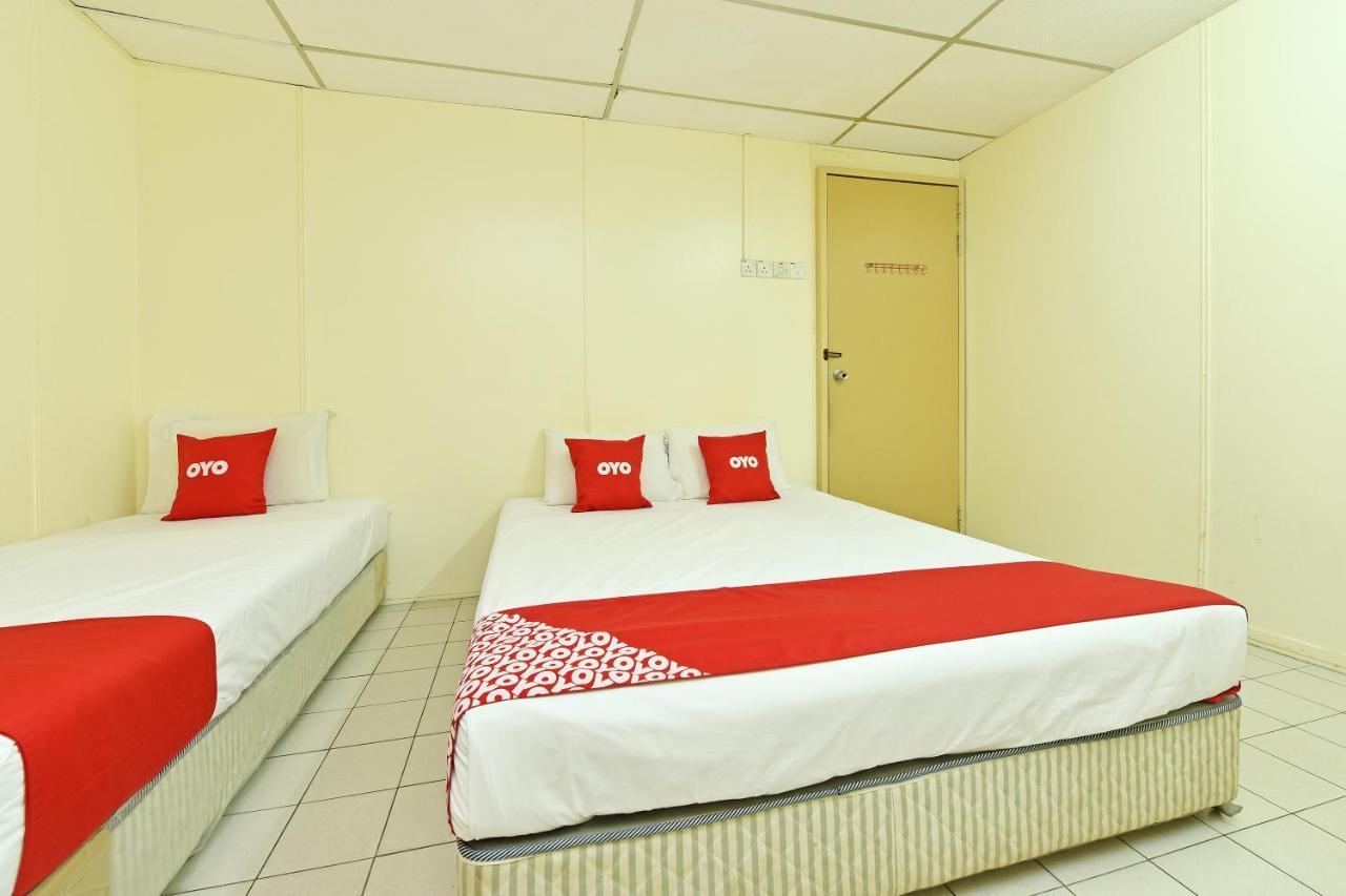 SPOT ON 90472 Hotel Heritage Malacca Buitenkant foto