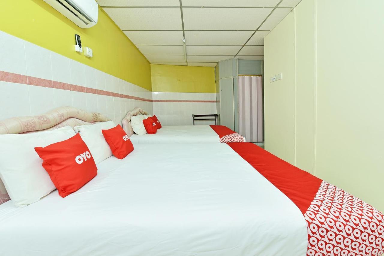 SPOT ON 90472 Hotel Heritage Malacca Buitenkant foto